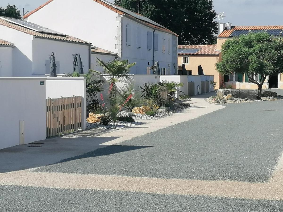Casa de Férias Le Commodore Maison Avec Piscine/parking/wifi/plages 5kms Les Mathes