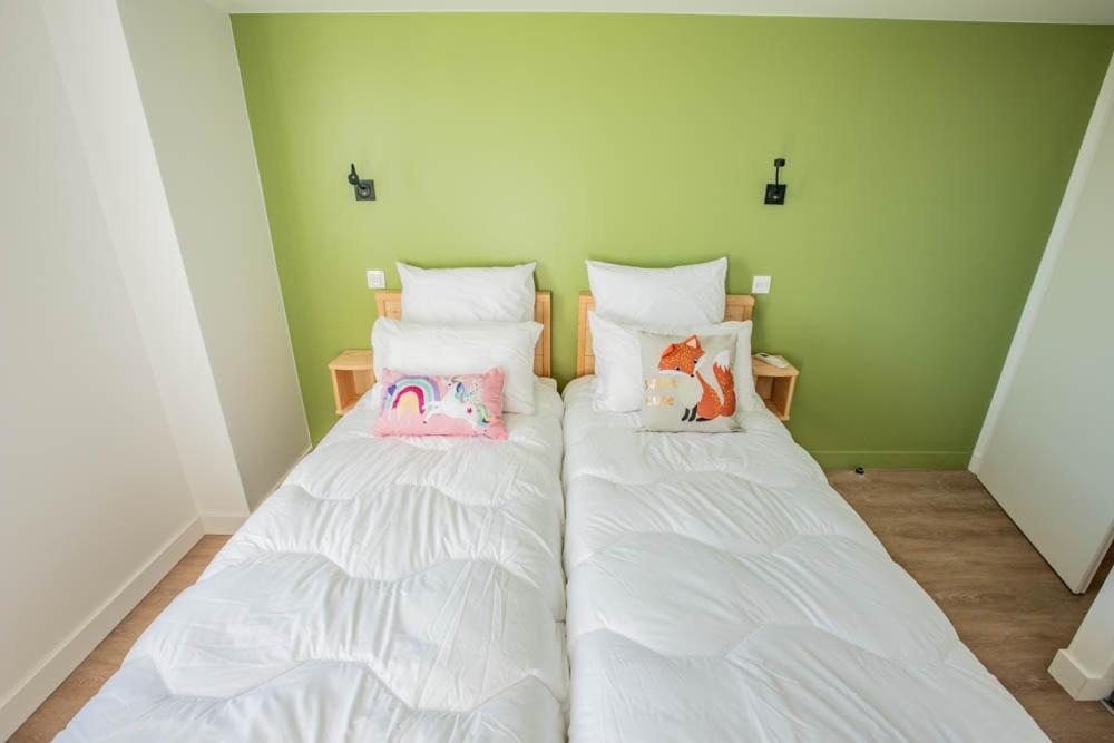 Le Commodore Maison Avec Piscine/parking/wifi/plages 5kms Ferienhaus